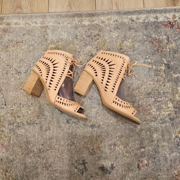 NWOT Jeffrey Campbell Cordillo Peep Toe Block Leather Heels Size 7 - Picture 6 of 11